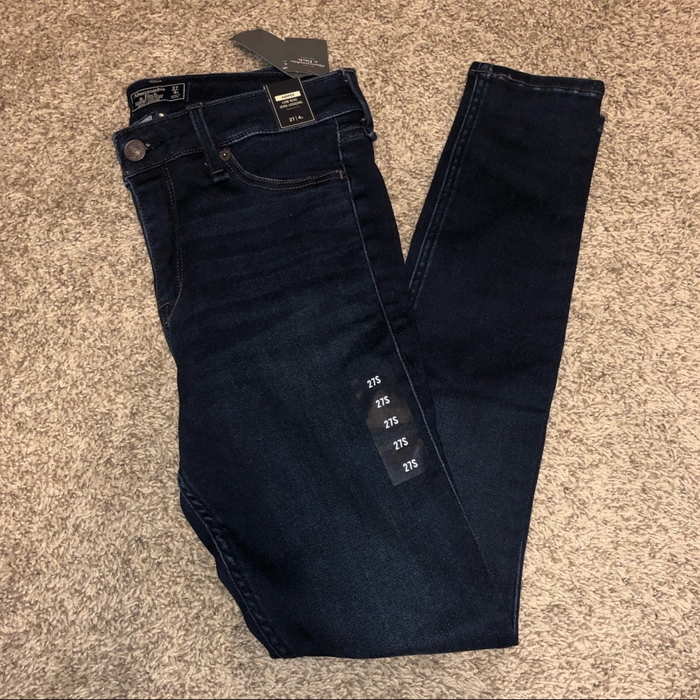 Abercrombie & Fitch Harper Low Rise Jean Legging